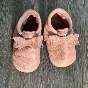 Size 3 Freshly Picked First Pair Bow Mocc